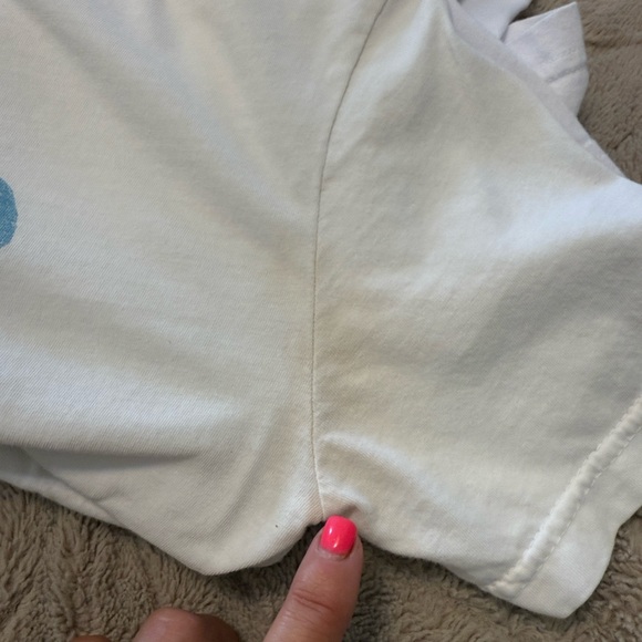 QuickSilver Charlie Brown, Christmas, boys, youth, medium white T-shirt - Picture 8 of 9